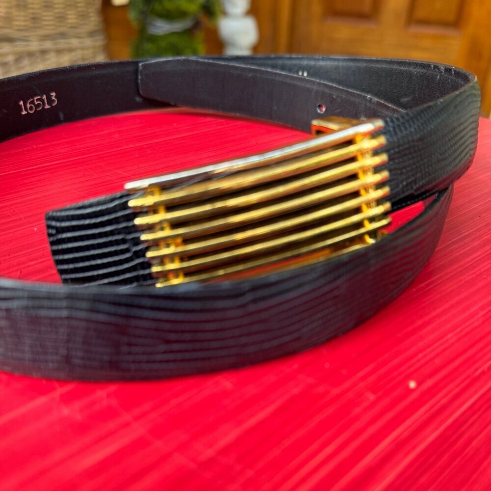 Vintage Carlisle Black Leather Belt Gold Grated Buckle Size M